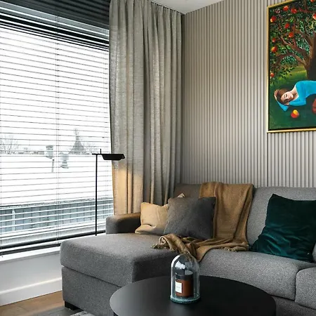 Modern 5 Minutes From Main Square, Ac 公寓 *