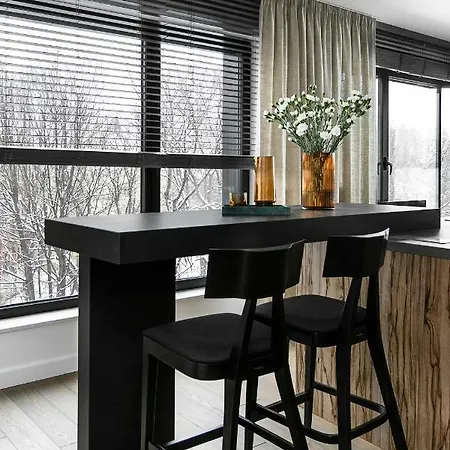 Апартаменты Modern 5 Minutes From Main Square, Ac *