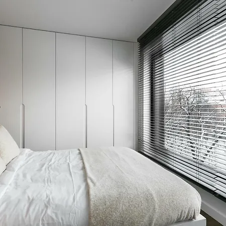 Апартаменты Modern 5 Minutes From Main Square, Ac *