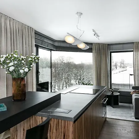 Modern 5 Minutes From Main Square, Ac *